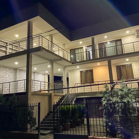 Hotel Charli كوبوليتي المظهر الخارجي الصورة